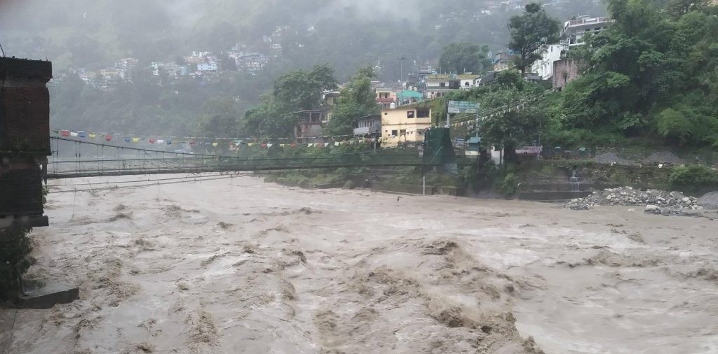 महाकाली नदीमा बगेर २७ वर्षीय एक युवक बेपत्ता