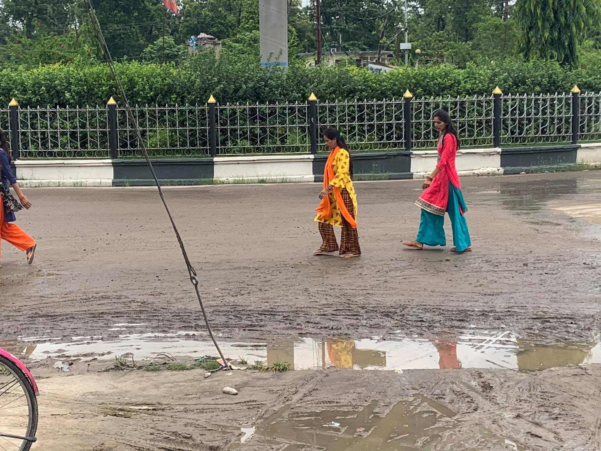 गोदावरी नगरपालिकामा कोरोनाको उच्च जोखिम कायमै, मास्क नलगाउनेलाई प्रहरीको कार्बाही नै छैन