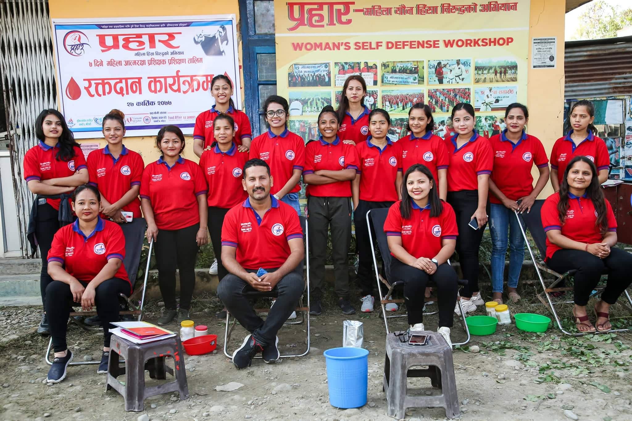 कोरोनाको महामारीमा रगत अभाव भएपछि प्रहार संस्थाद्धारा रक्तदान , ३१ पिन्ट रगत संकलन