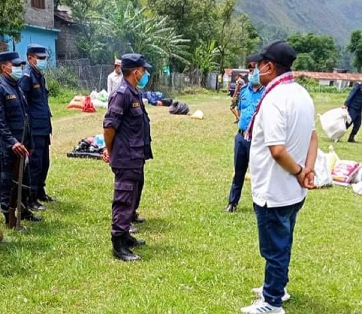 दार्चुलाको उत्तरी नाका तिंकरमा खटियो नेपाल प्रहरीको टोली