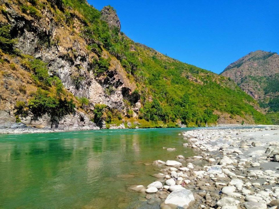 महाकालीको पानीमा अम्लियपन बढ्दै, अम्लीयपनाले माछा  लोप हुँदै