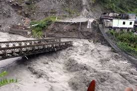 म्याग्दी पहिरोमा परी बेपत्ता भएका २१ मध्ये ९ जनाको शव फेला