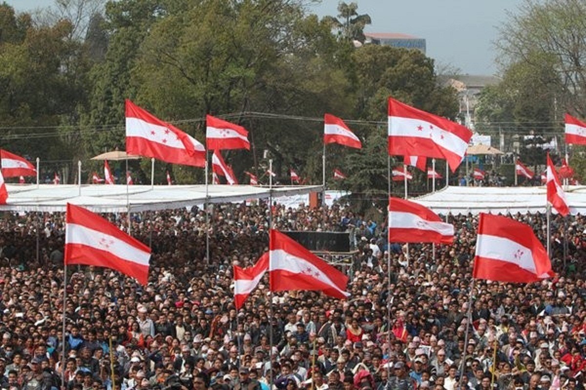 संसद विघटनविरुद्ध दलहरू आन्दोलनमा