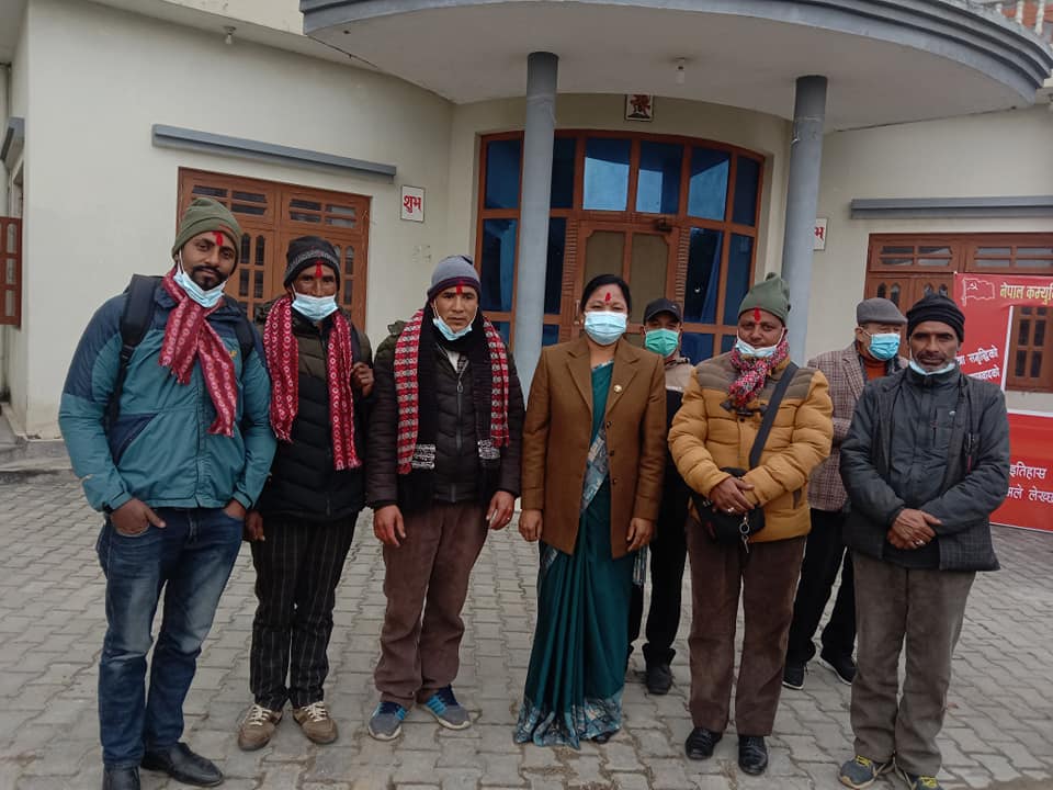 एमाले कैलालीका जिल्ला सल्लाहकार सहित ५ जना नेकपा एकीकृत समाजवादीमा प्रबेश