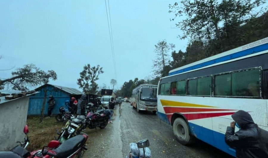 सहमति भएपछि अवरुद्ध भीमदत्त राजमार्ग खुल्यो