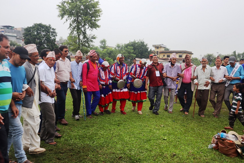 दुई वर्षपछि महेन्द्रनगरमा गुञ्जियो देउडा गीत