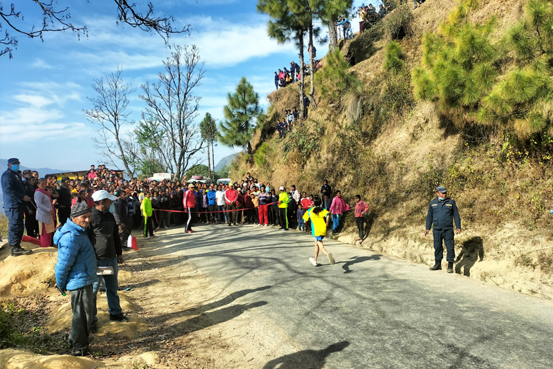 बैतडीमा राष्ट्रपति रनिङ शिल्ड :  मैदानविना खेल प्रतियोगिता