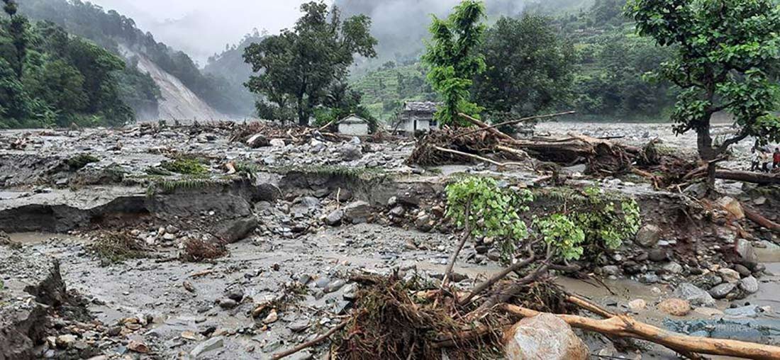 लगातारको बर्षाका कारण बाजुरामा बाढी पहिरोको वितण्डा