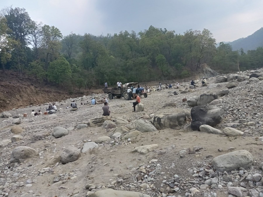 कैलालीको गोदावरी आर्यघाटमा पानीको चरम अभाब