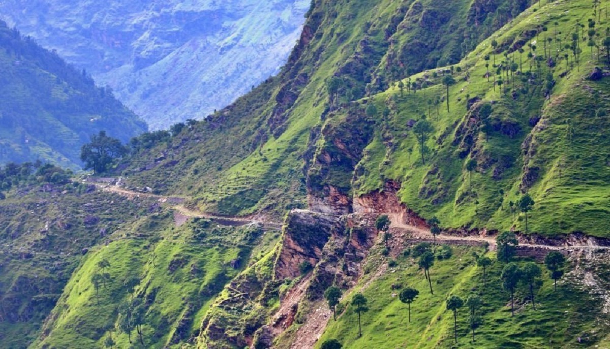 दार्चुला–तिङ्कर सडकमा ७५० मिटर ट्र्याक खुल्यो