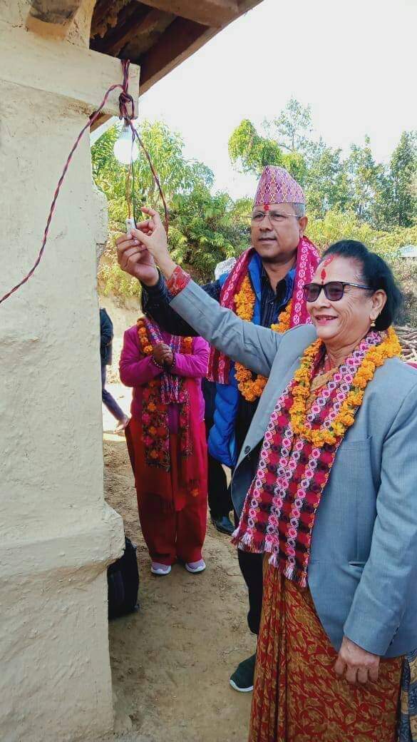 गोदावरीका दुर्गम बस्तीमा बत्ती बाल्न थालियो , सिममा बत्ती बल्यो