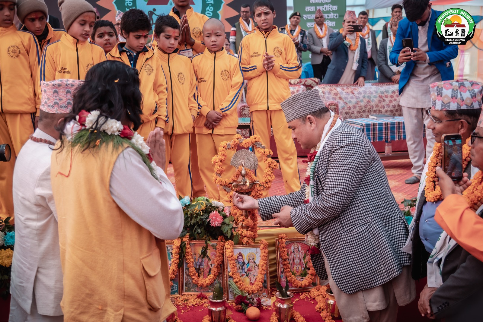 मानवसेवा आश्रमकाे धनगढी महायज्ञमा ४ कराेड ८४ लाख बराबरकाे संकलन