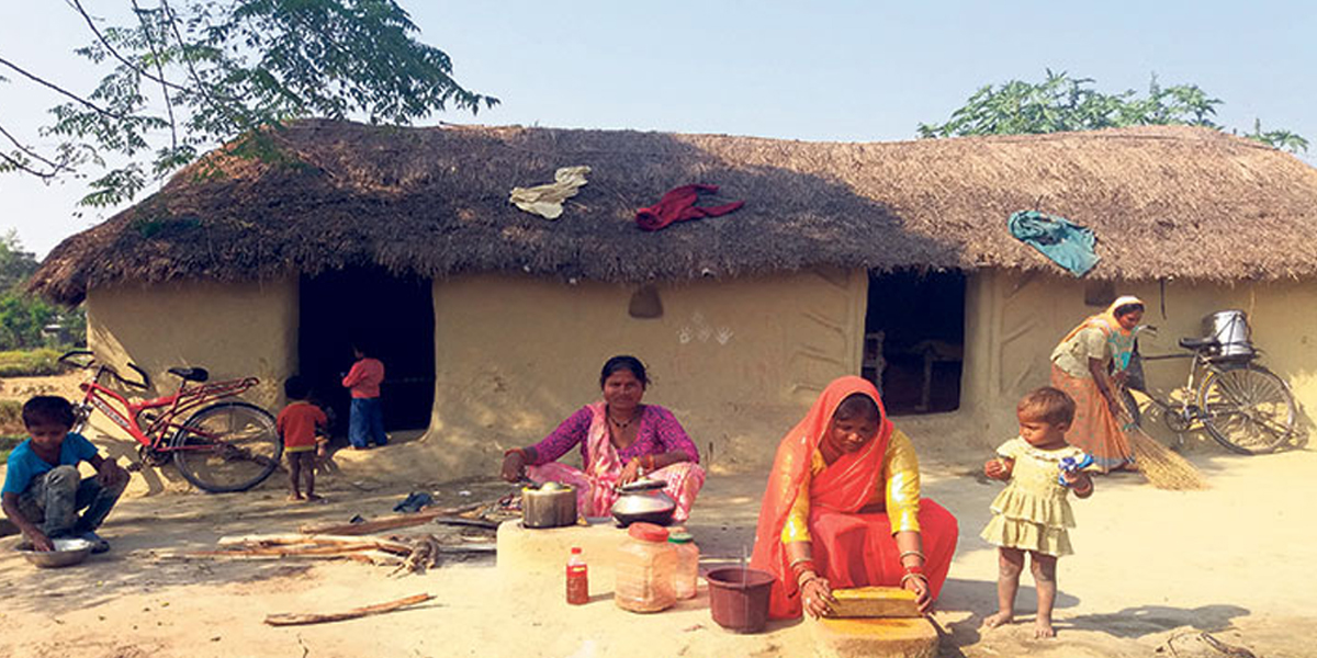 कैलालीका महिला भन्छन् - चाडपर्वमा खानसमेत फुर्सद मिल्दैन, कामले भ्याइनभ्याइ हुन्छ